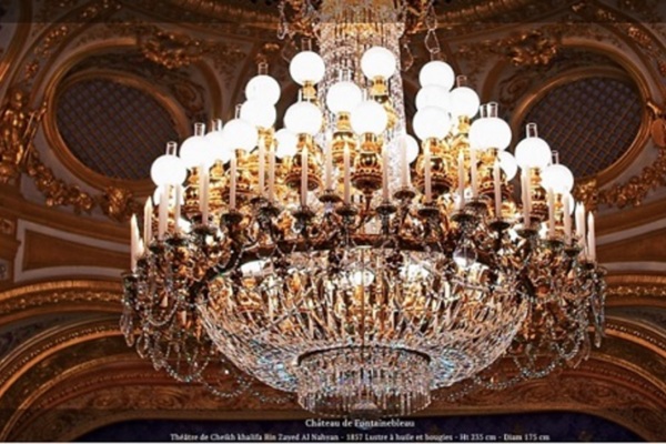 Donner aux châteaux et hôtels leurs plus beaux habits de lumières